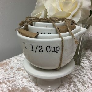 Rae Dunn inspired measuring cups